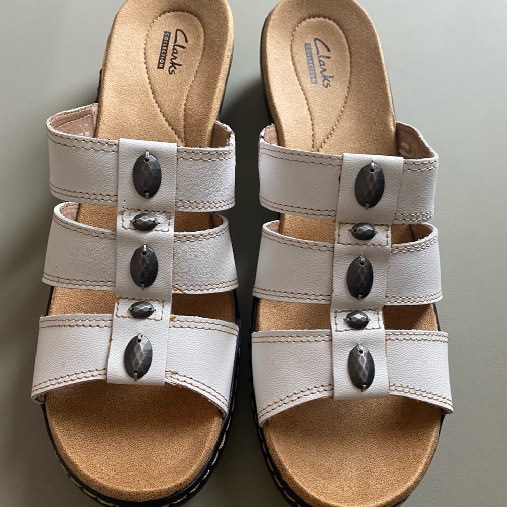 Clarks Women's White Sandals with tan Details